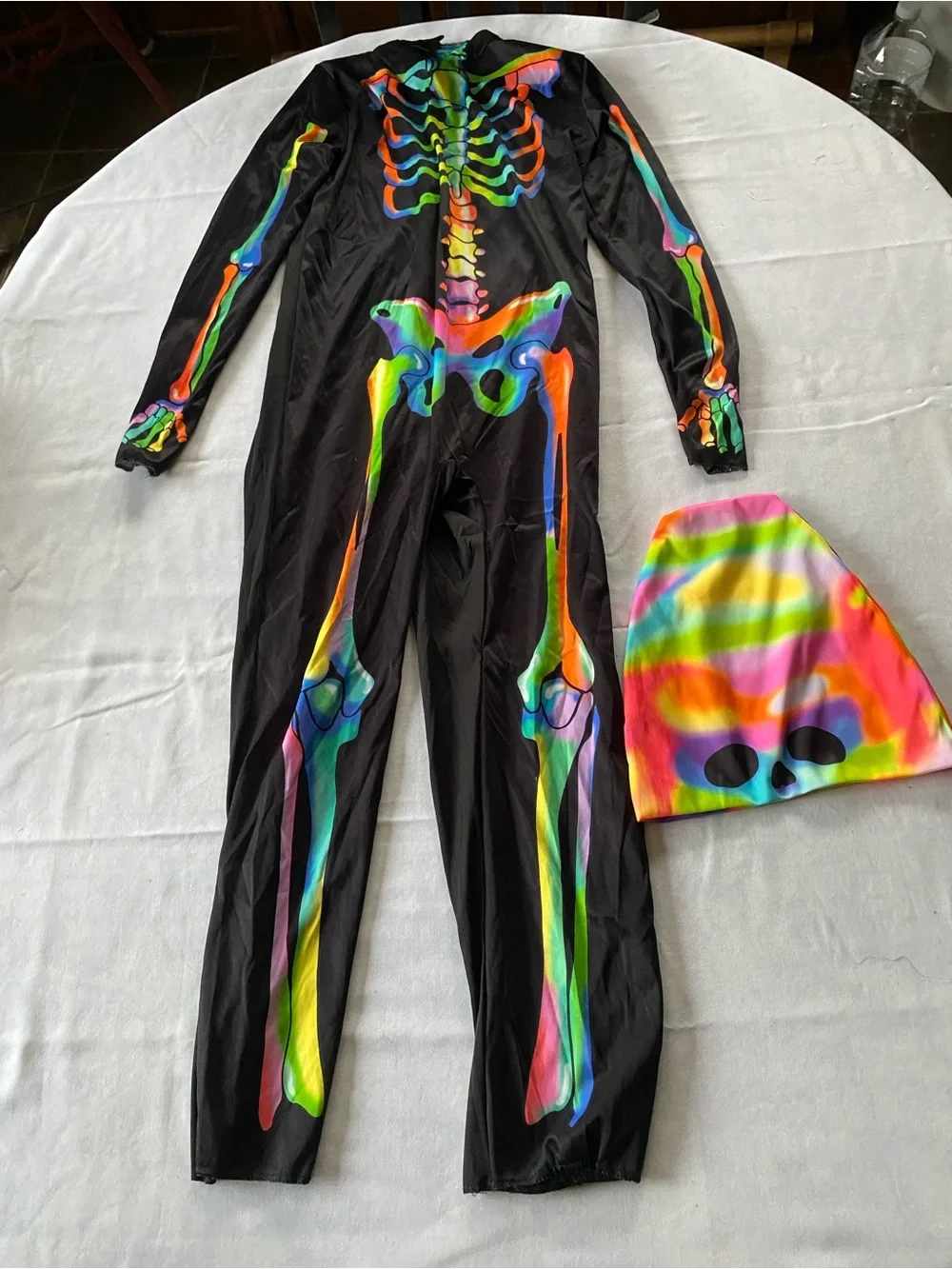 NWOT Halloween Multi-colored Skeleton Costume With Hat Size Kids Large